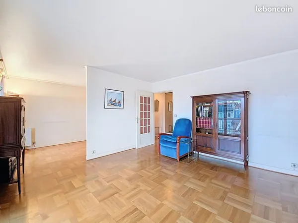 Appartement 4 pièces 81 m² 