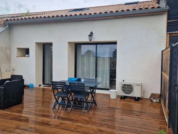 T2 meublé avec mezzanine, terrasse, jardin Carignan de Bordeaux 