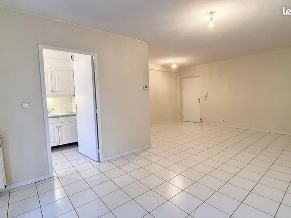 Appartement 2 pièces 56 m² 
