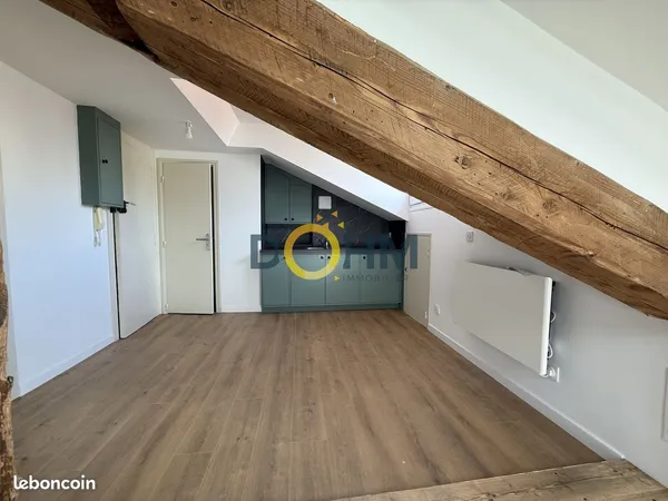 Studio 1 pièce 21 m² 