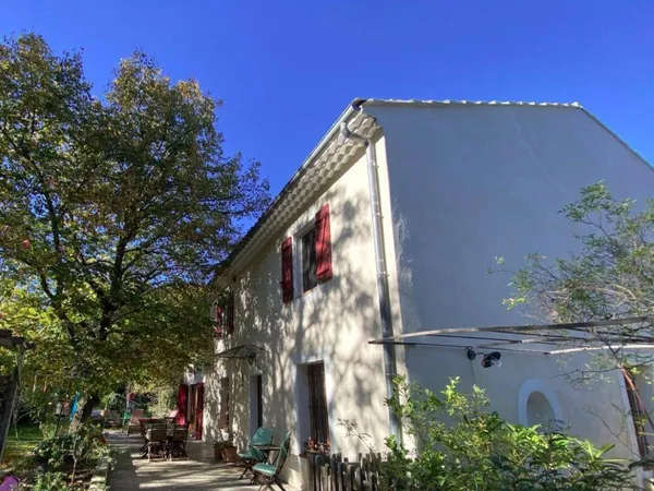 Villa 8 pièces 217 m² 