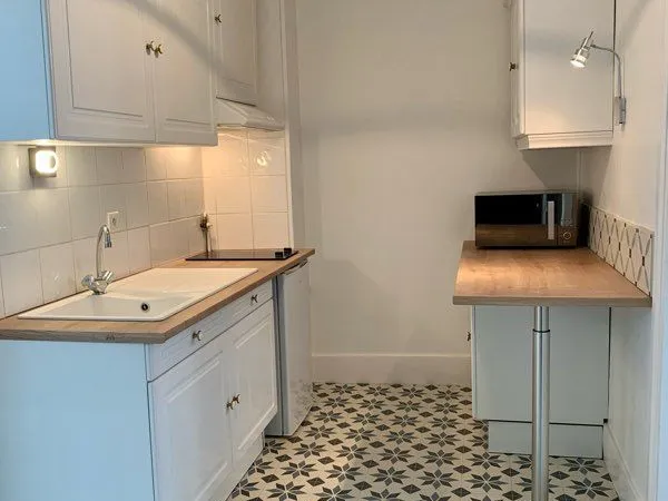 2 pièces meublé quartier St Étienne 