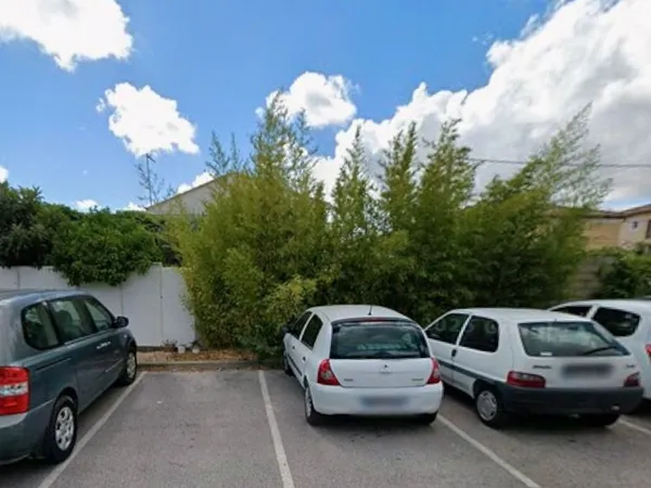 Terrain 205 m² La Crau 