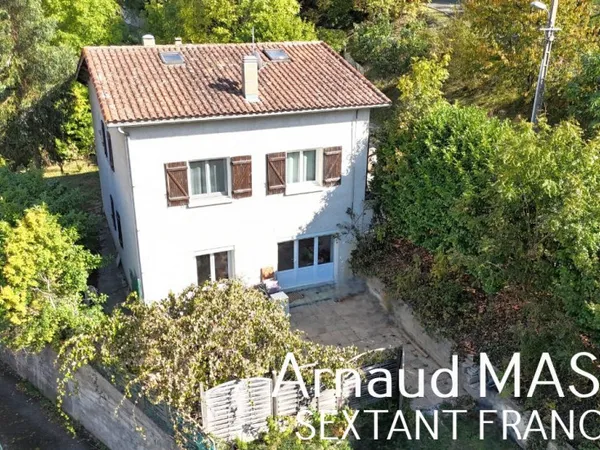 Maison individuelle 6 pièces 178 m² 