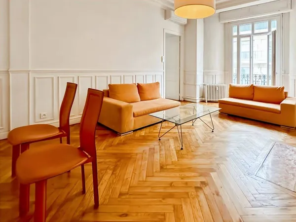 Appartement 2 pièces 55 m² 