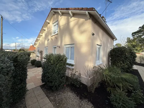 Maison 6 pièces 137 m² 