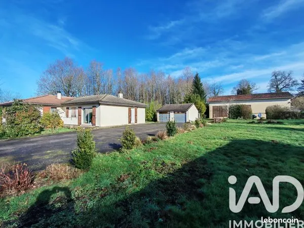 Maison 5 pièces 137 m² 