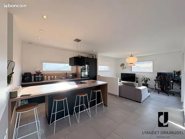 Maison 3 pièces 92 m² 
