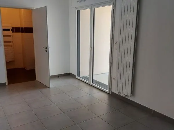 Loue studio la rochelle les minimes 