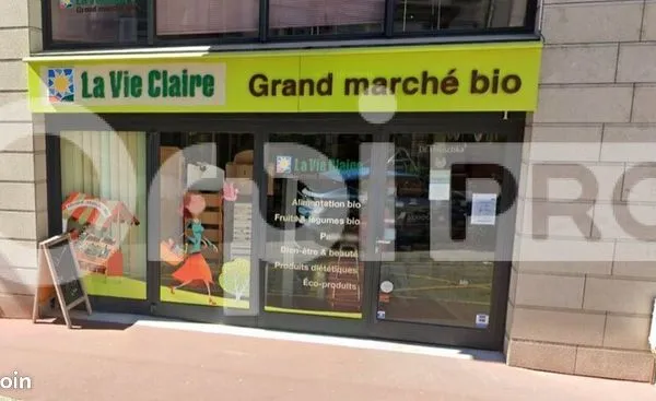 Local commercial 200 m² 