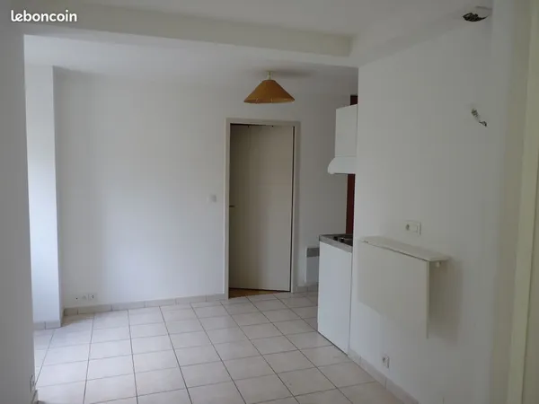 Appartement Location Lannilis 2p 27m² 360€