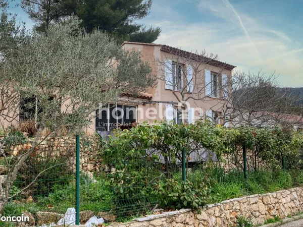Maison 6 pièces 146 m² 