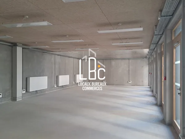Nantes - A louer local commercial 251,80 M2 