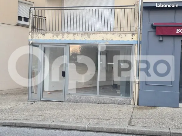 Local commercial 43 m² 