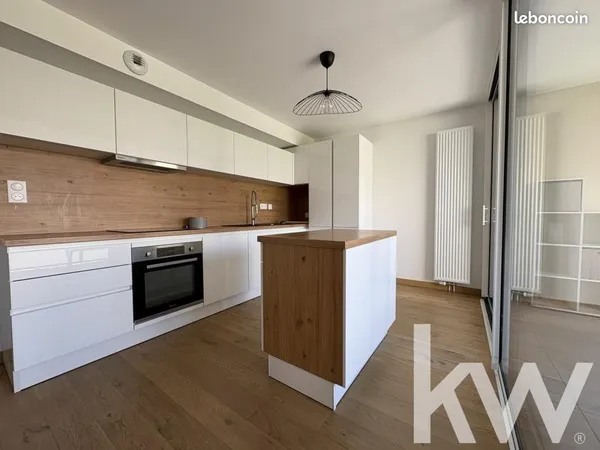 Appartement 4 pièces 80 m² 