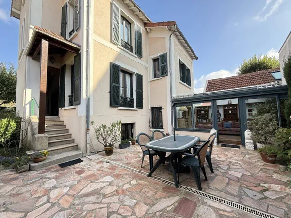 Villa 6 pièces 190 m² 