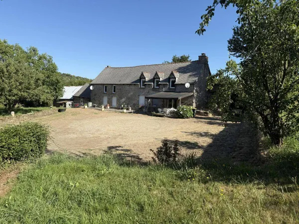 Maison 1 pièce 140 m² 