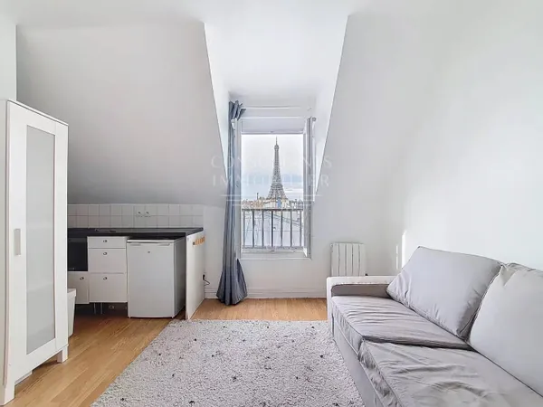 Studio 1 pièce 18 m² 