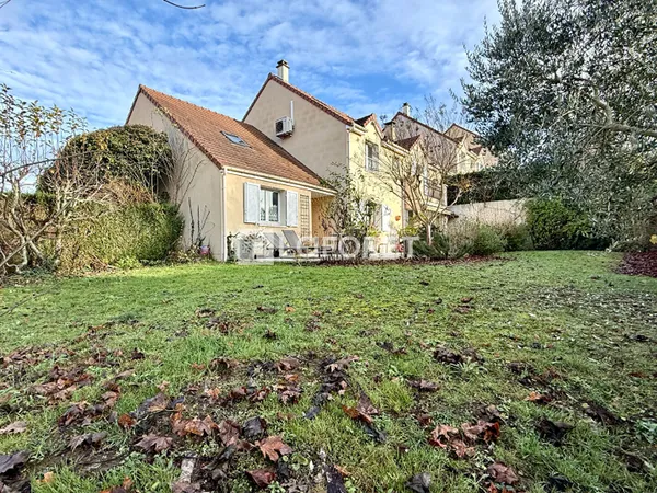 Maison 9 pièces 192 m² 
