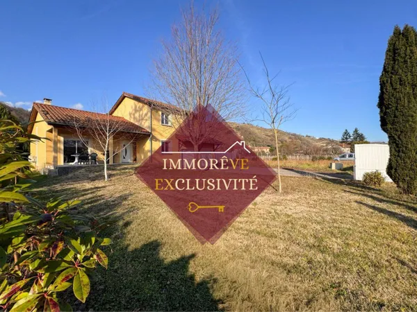Villa 6 pièces 111 m² 