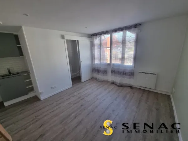 Appartement Location Saint-Leu-la-Forêt 1p 17m² 629€