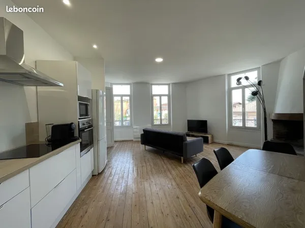 Appartement T2bis meublé 70m2 Parking Centre Ville Montauban 