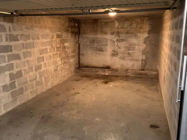 Parking 15 m² 
