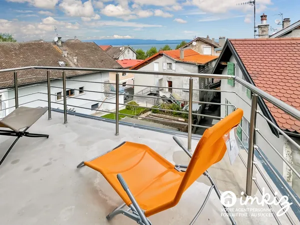 Maison de ville sur 3 niveaux avec vue Lac Léman 