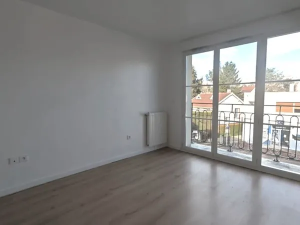 Studio 25 m² Bois-d'Arcy 