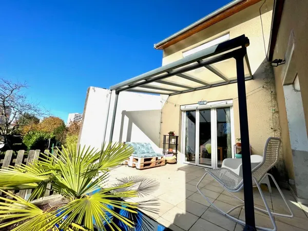 Facultés - Maison individuelle très bien située 