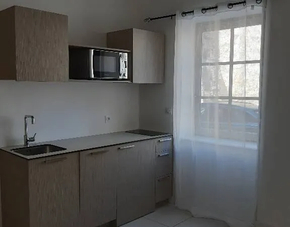 Appartement 2 pièces 27 m² 