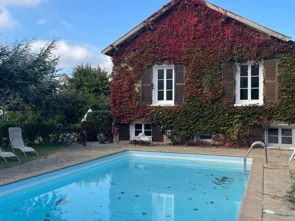 Maison 5 pièces 130 m² 