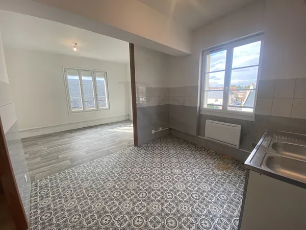 À louer à Potigny ? Appartement T3 lumineux au 2€ étage 
