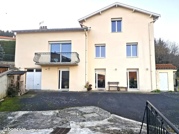 Maison 7 pièces 176 m² 