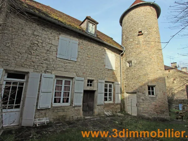 Maison 11 pièces 272 m² 