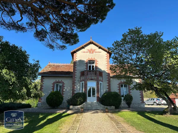 Maison 7 pièces 180 m² 