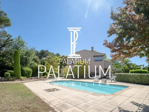 Villa 8 pièces 175 m² 