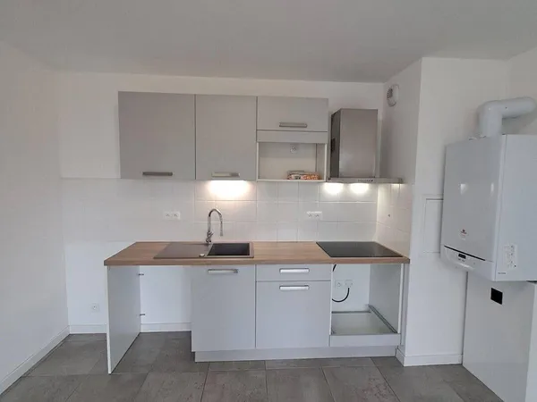 Duplex 3 pièces 77 m² 