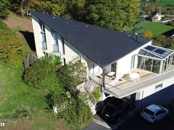 Maison 7 pièces 172 m² 