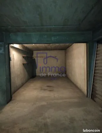 Parking 15 m² 