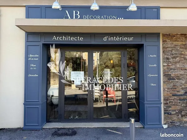 Boutique 47 m² Le Rouret 