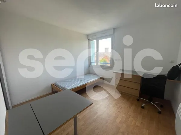 Studio 1 pièce 20 m² 