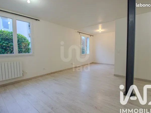 Studio 2 pièces 45 m² 