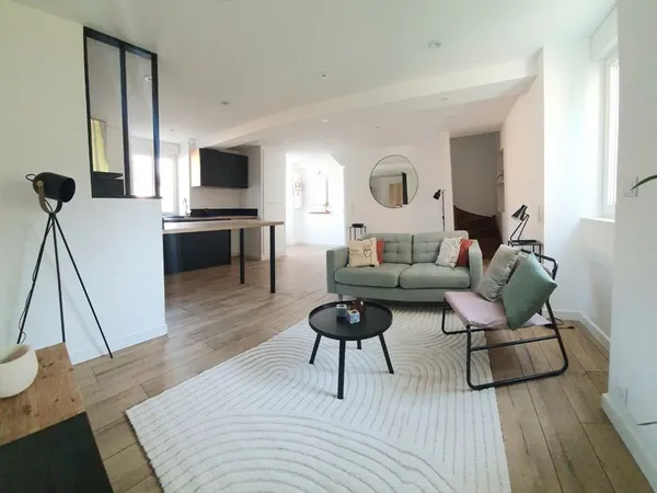 Appartement T3 meublé en duplex 
