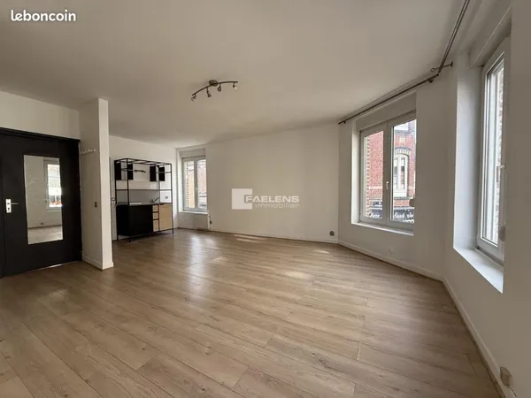 Studio 1 pièce 34 m² 