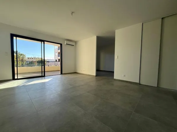 Appartement 3 pièces 76 m² 
