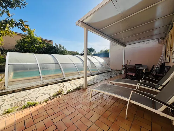 Saint cyprien plage, villa deux faces avec piscine, garage.... Hors copropriété 