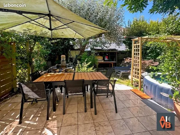 Maison 5 pièces 130 m² 