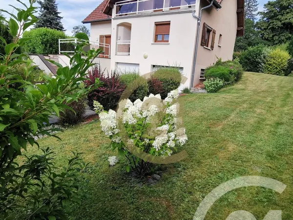 Maison 5 pièces 140 m² 