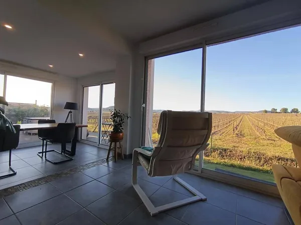 Maison de plain-pied 5 pièces 108 m² 